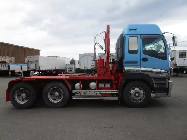 平成16年03月中古大型トラクタヘッドいすゞギガの画像4