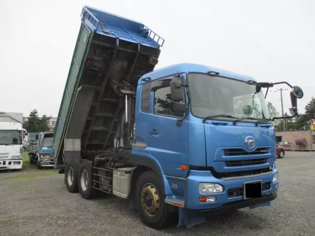 平成26年01月中古大型日産UDクオンの画像28