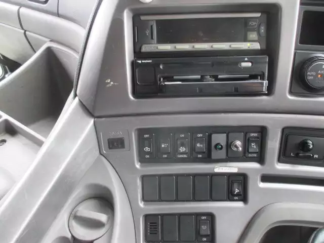 平成26年01月中古大型日産UDクオンの画像55