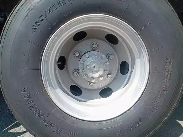 平成18年10月中古中型三菱ふそうファイターの画像18