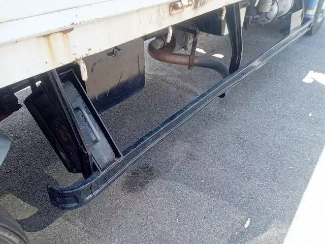 平成18年10月中古中型三菱ふそうファイターの画像23