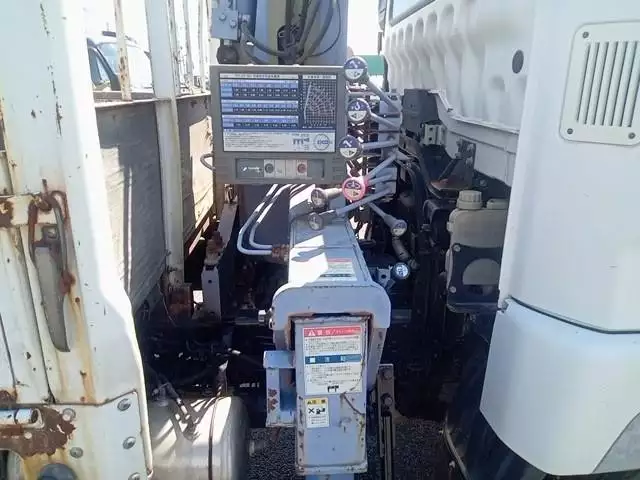 平成18年10月中古中型三菱ふそうファイターの画像25