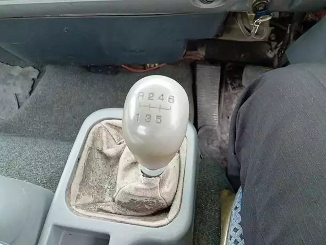 平成18年10月中古中型三菱ふそうファイターの画像43