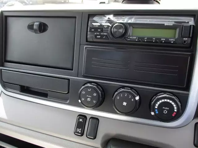 令和04年01月中古小型三菱ふそう三菱の画像32