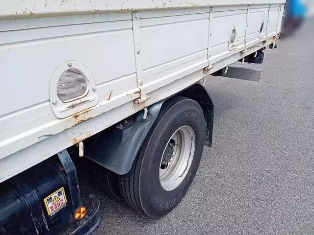 平成23年07月中古中型日野レンジャーの画像18