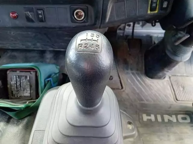 平成23年07月中古中型日野レンジャーの画像45