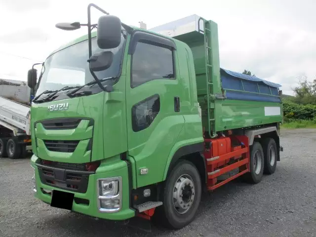 平成30年08月中古大型いすゞギガの画像1