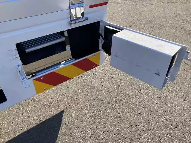 令和03年07月中古大型日産UDUDトラックスの画像16