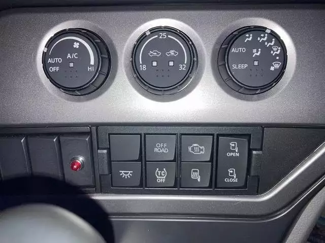 令和03年07月中古大型日産UDUDトラックスの画像43