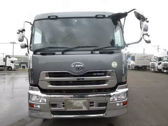 平成27年09月中古大型日産UDクオンの画像2