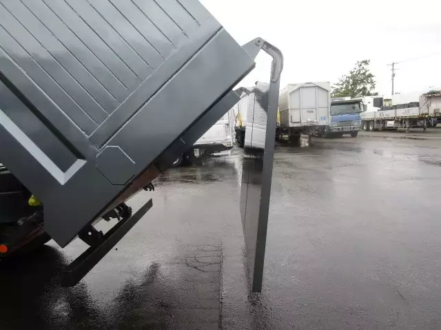 平成27年09月中古大型日産UDクオンの画像12