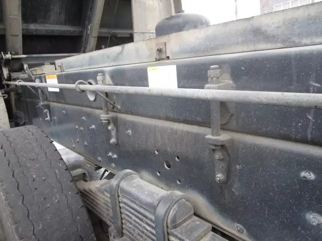 平成27年09月中古大型日産UDクオンの画像14