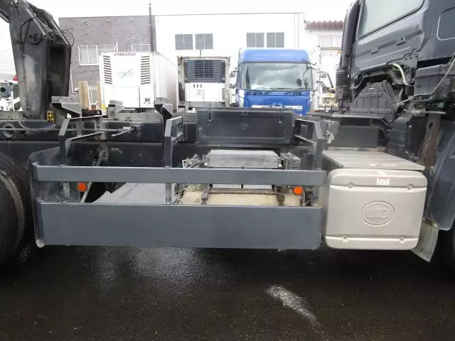 平成27年09月中古大型日産UDクオンの画像22