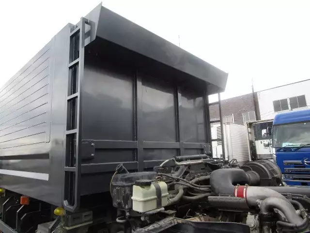 平成27年09月中古大型日産UDクオンの画像30