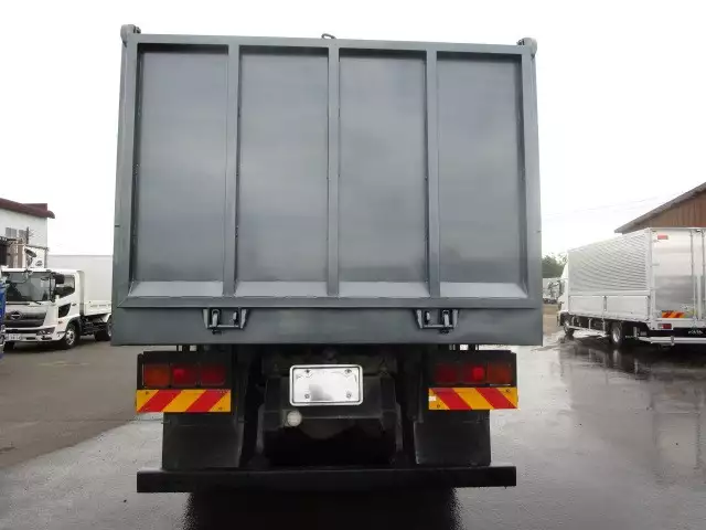 平成27年09月中古大型日産UDクオンの画像8