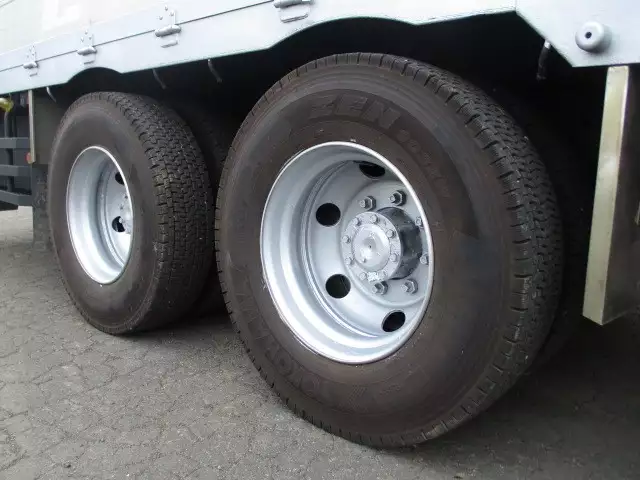 平成18年11月中古大型三菱ふそうスーパーグレートの画像15