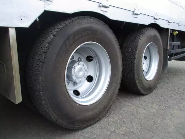 平成18年11月中古大型三菱ふそうスーパーグレートの画像16