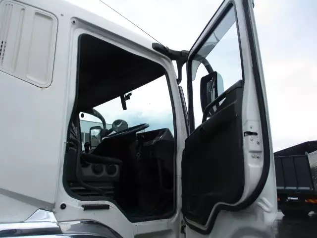 平成18年11月中古大型三菱ふそうスーパーグレートの画像43