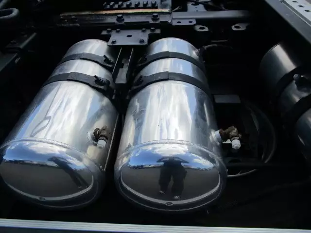 令和01年/平成31年09月中古大型トラクタヘッド日野プロフィアの画像22