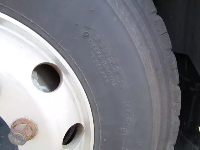 令和01年/平成31年09月中古大型トラクタヘッド日野プロフィアの画像25