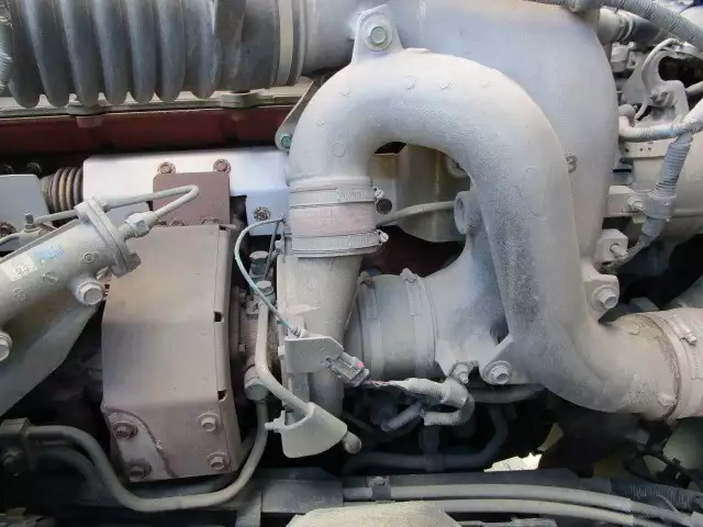 令和01年/平成31年09月中古大型トラクタヘッド日野プロフィアの画像30