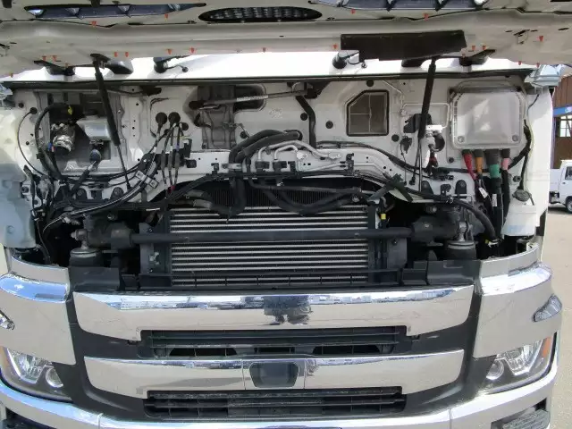 令和01年/平成31年09月中古大型トラクタヘッド日野プロフィアの画像31