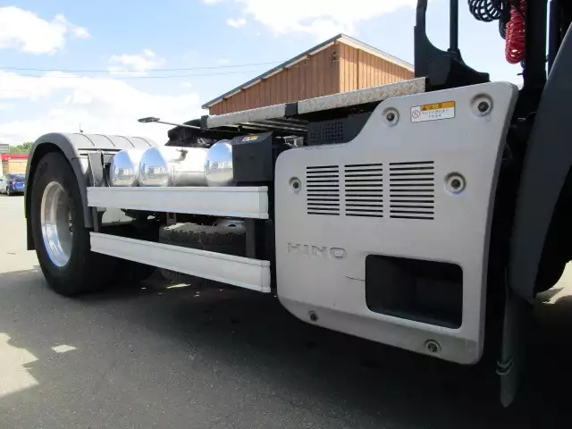 令和01年/平成31年09月中古大型トラクタヘッド日野プロフィアの画像10