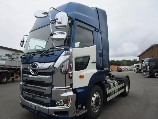 平成30年10月中古大型トラクタヘッド日野プロフィアの画像1