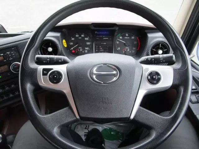 平成30年10月中古大型トラクタヘッド日野プロフィアの画像21