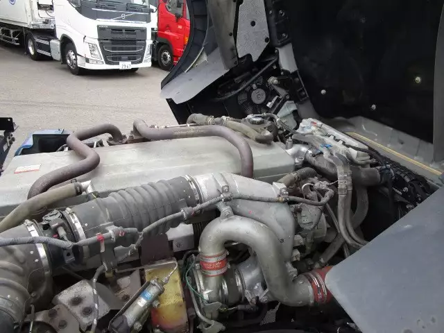 平成30年10月中古大型トラクタヘッド日野プロフィアの画像24