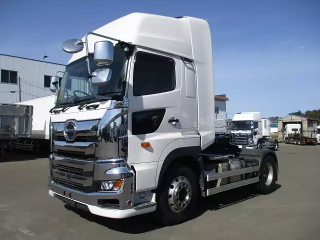 令和01年/平成31年09月中古大型トラクタヘッド日野プロフィアの画像1