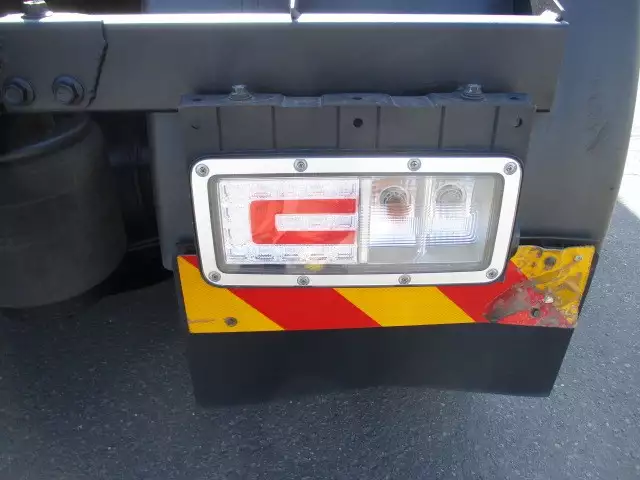 令和01年/平成31年09月中古大型トラクタヘッド日野プロフィアの画像16