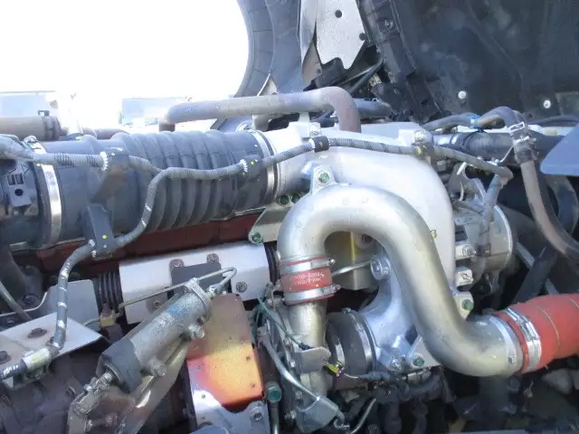 令和01年/平成31年09月中古大型トラクタヘッド日野プロフィアの画像36