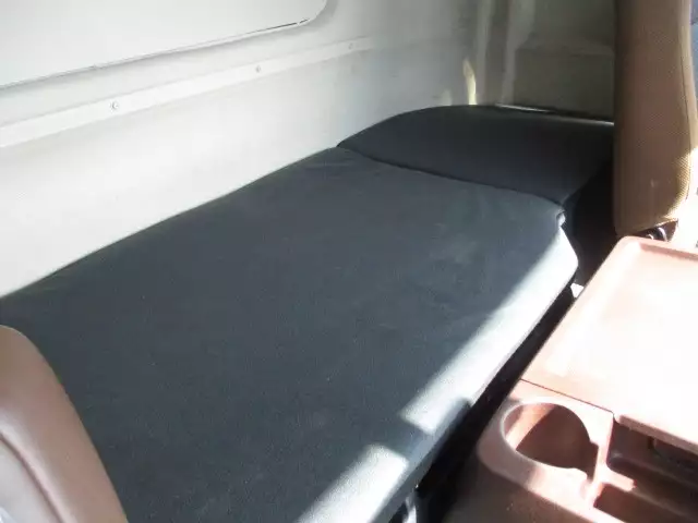 令和01年/平成31年09月中古大型トラクタヘッド日野プロフィアの画像50