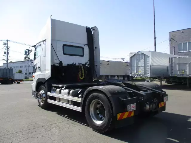 令和01年/平成31年09月中古大型トラクタヘッド日野プロフィアの画像7