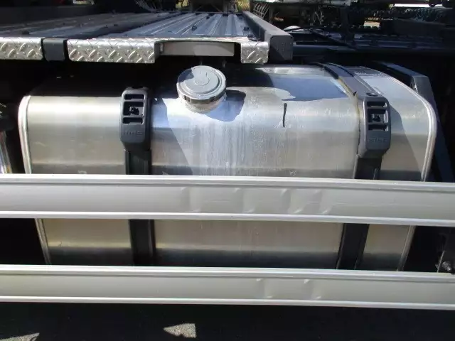 令和01年/平成31年09月中古大型トラクタヘッド日野プロフィアの画像10