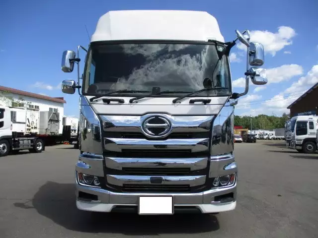 令和01年/平成31年10月中古大型トラクタヘッド日野プロフィアの画像2