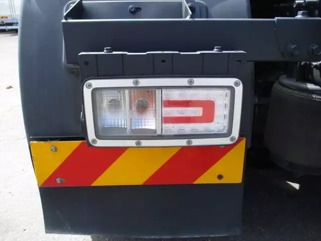 令和01年/平成31年10月中古大型トラクタヘッド日野プロフィアの画像15