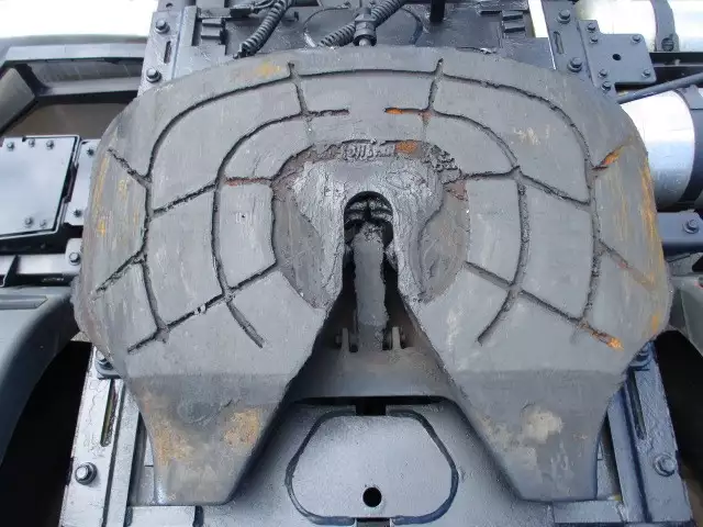 令和01年/平成31年10月中古大型トラクタヘッド日野プロフィアの画像26