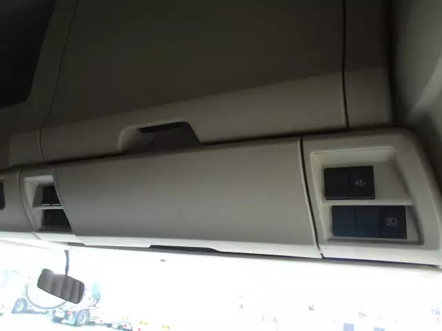 令和01年/平成31年10月中古大型トラクタヘッド日野プロフィアの画像54