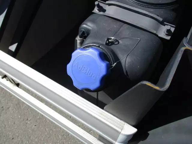 令和01年/平成31年10月中古大型トラクタヘッド日野プロフィアの画像12