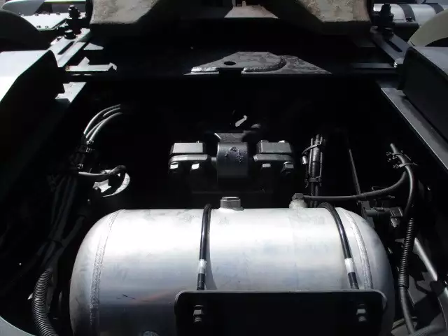 令和01年/平成31年10月中古大型トラクタヘッド日野プロフィアの画像18