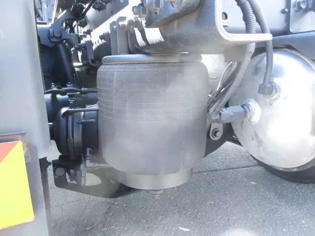 令和01年/平成31年10月中古大型トラクタヘッド日野プロフィアの画像19