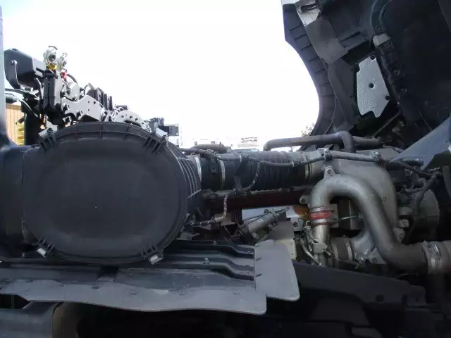 令和01年/平成31年10月中古大型トラクタヘッド日野プロフィアの画像38