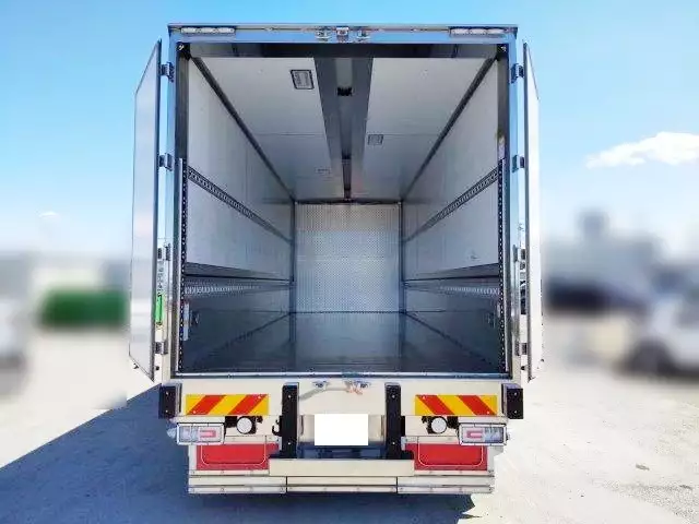 令和01年/平成31年10月中古増トンアルミバン・ウィング日野プロフィアの画像17