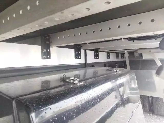 令和01年/平成31年10月中古増トンアルミバン・ウィング日野プロフィアの画像27