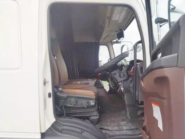 令和01年/平成31年10月中古増トンアルミバン・ウィング日野プロフィアの画像34