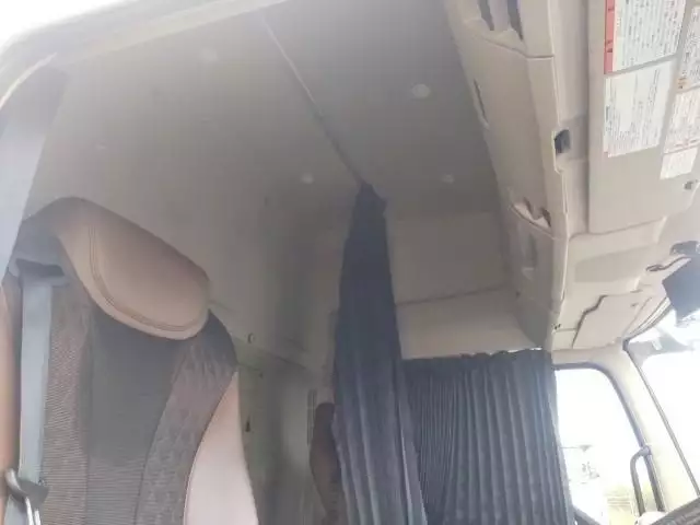 令和01年/平成31年10月中古増トンアルミバン・ウィング日野プロフィアの画像35