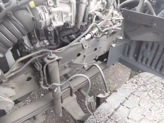 令和01年/平成31年10月中古増トンアルミバン・ウィング日野プロフィアの画像10