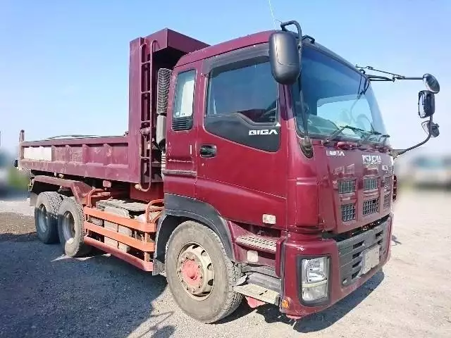 平成23年08月中古大型いすゞギガの画像2